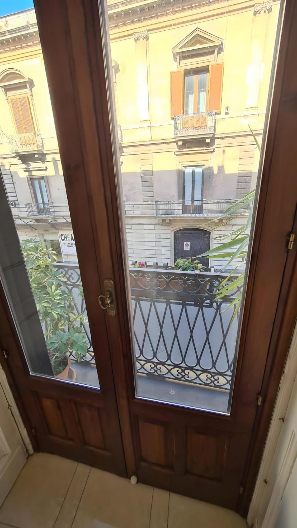 Affittacamere Bellini Garden - Via Etnea Aeroporto di Catania Fontana Rossa